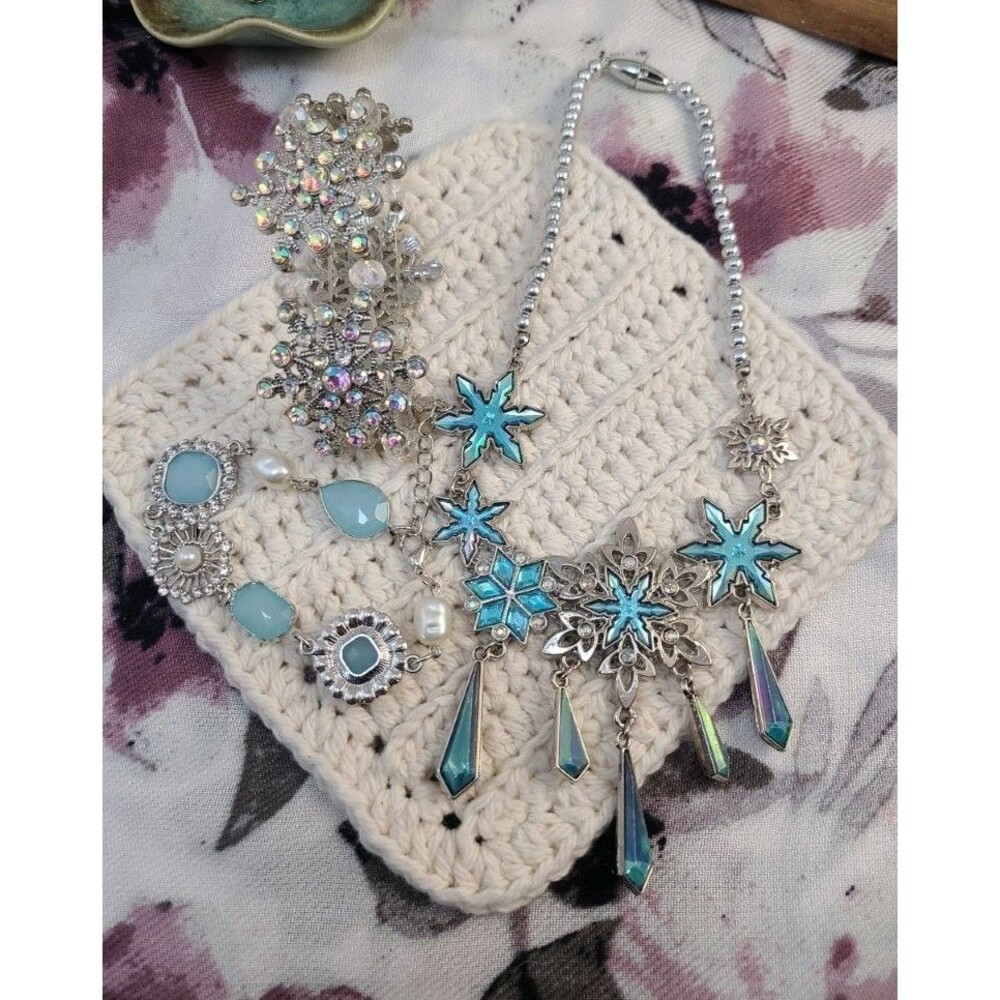 Snowflake Princess Jewelry Set Blue Crystal Necklace Bracelets Winter Costume